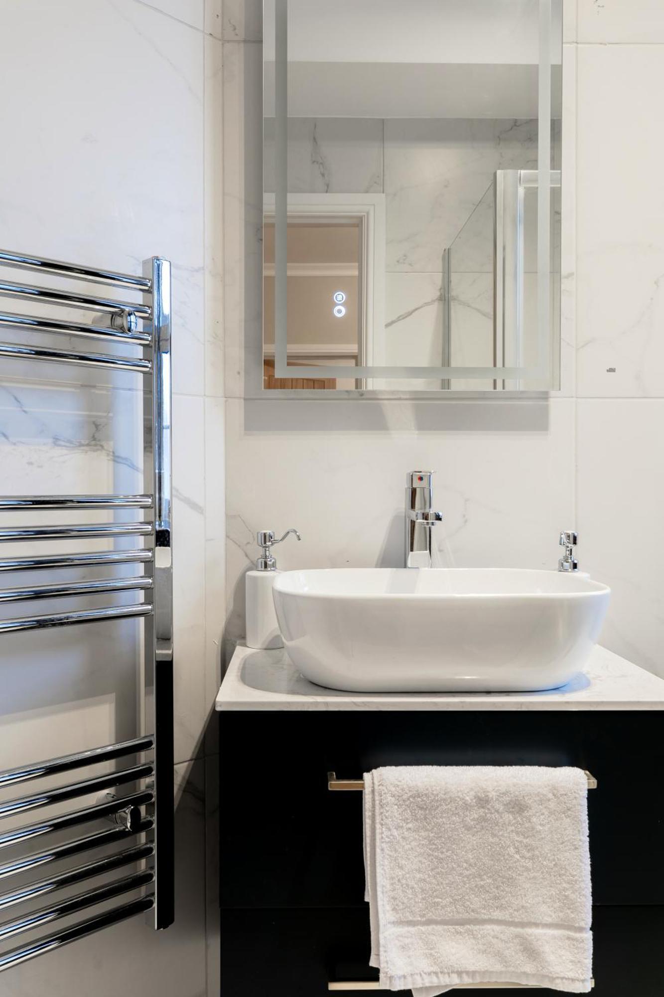 Bright Apartments Near Marble Arch And Hyde Park Λονδίνο Δωμάτιο φωτογραφία